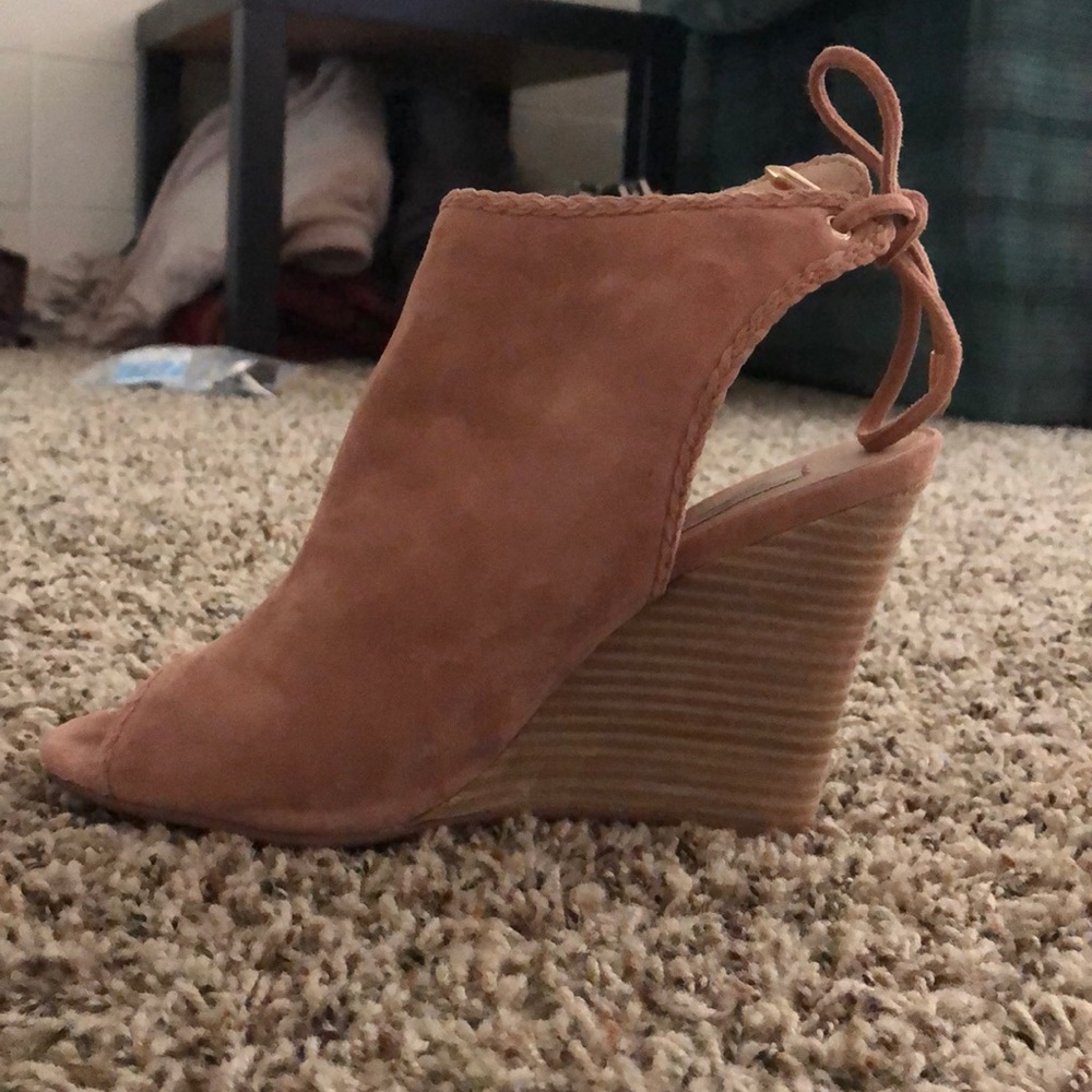 Kristin Cavallari Larox wedge sandals- Pink Suede